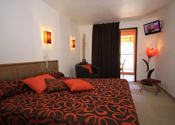 La Calypso 3* Porto (Corsica)