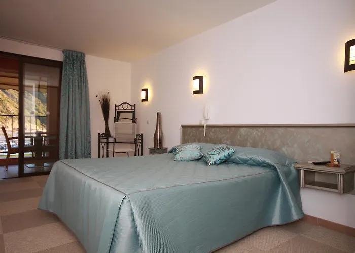 La Calypso 3* Porto (Corsica)